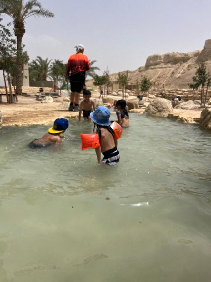 Belfer'S Dead Sea Cabins Neot HaKikar ภายนอก รูปภาพ