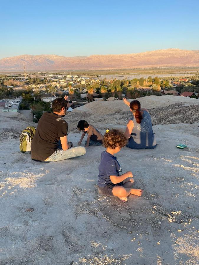 Belfer'S Dead Sea Cabins Neot HaKikar ภายนอก รูปภาพ