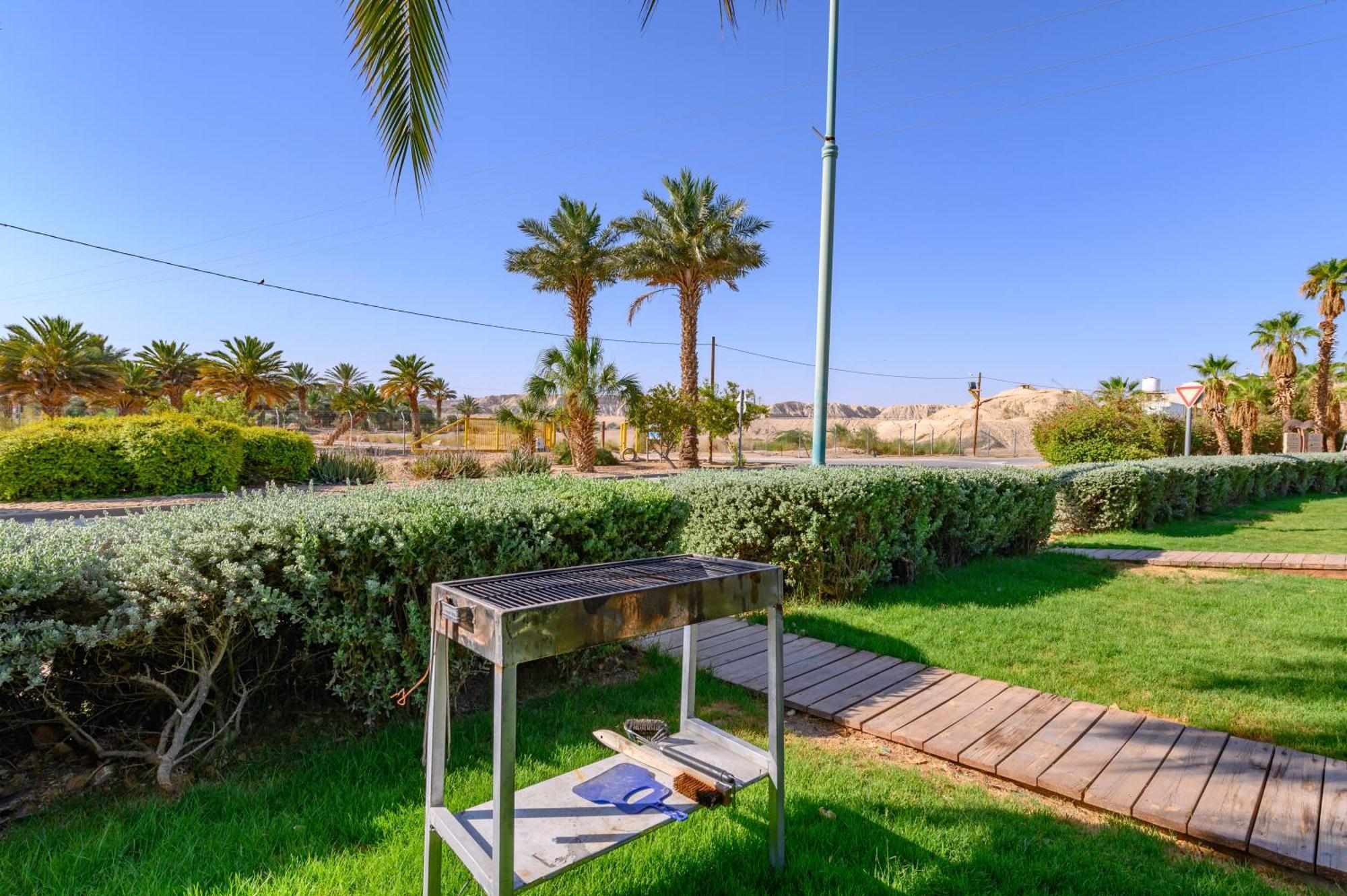 Belfer'S Dead Sea Cabins Neot HaKikar ภายนอก รูปภาพ